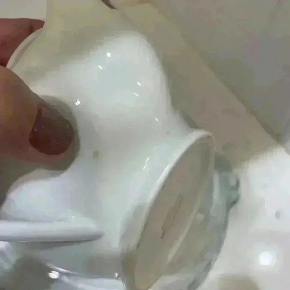 French Apilco Gravy Separator Classic Whiteware Porcelain Made in France - Picture 10 of 10